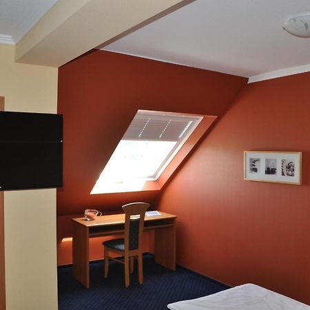 Hotel Cafe Ernst Bernkastel-Kues Exterior photo